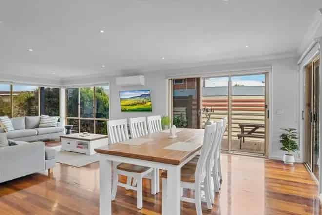 House For Sale , 28, Halcyon Avenue, San Remo, Victoria