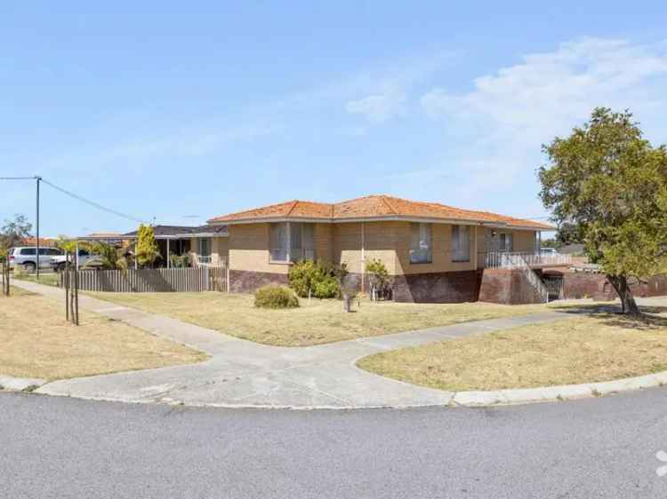 House For Sale in City of Stirling, Western Australia