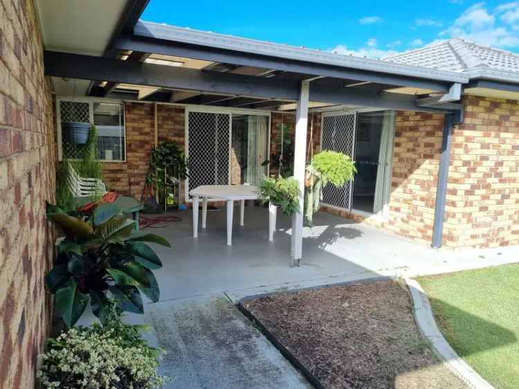 143 Ashmole Road, Newport QLD 4020 - House For Lease