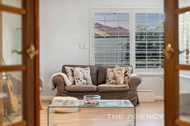 Buy House in Connolly with Granny Flat Recreation Area and Pool