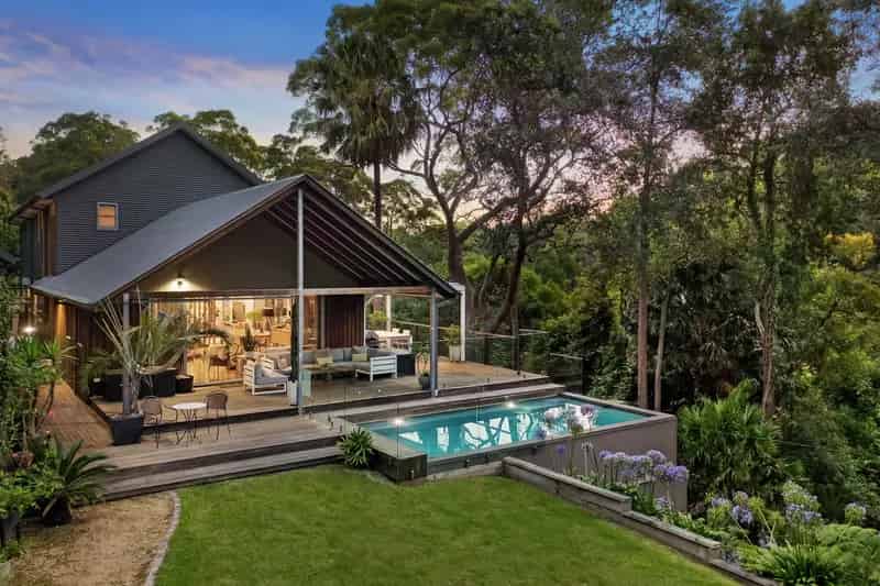 Low maintenance acreage living