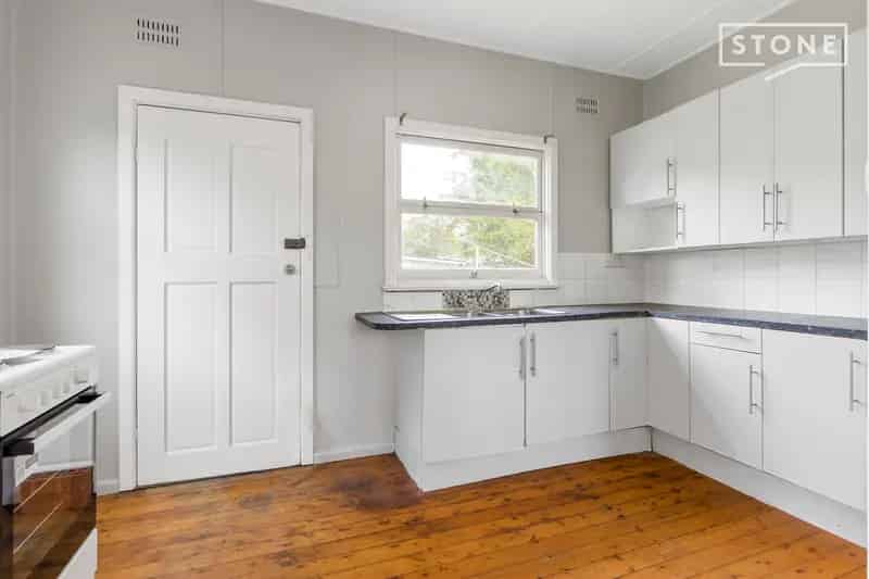 Real Estate For Lease - 194 Scenic Drive - Budgewoi , NSW