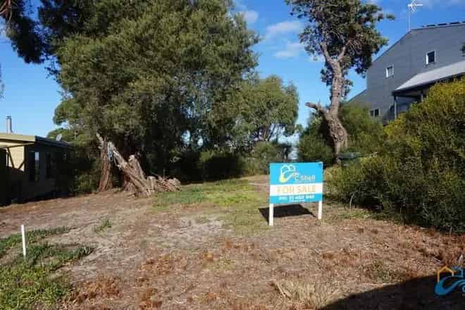 Land For Sale , 73, White Crescent, Shire of Wellington, Victoria