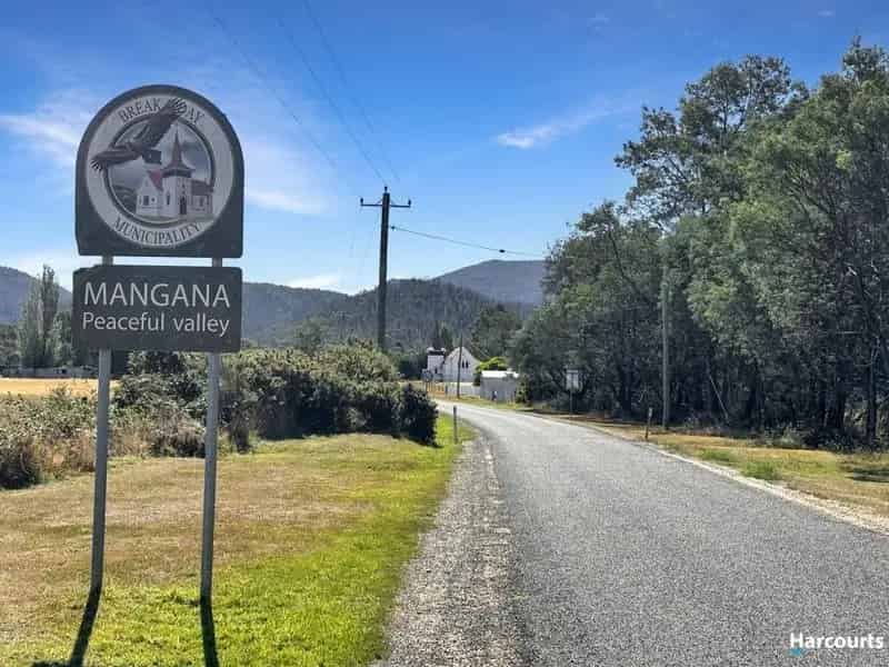 A Country Getaway or a Place to Build your New Permanent Home