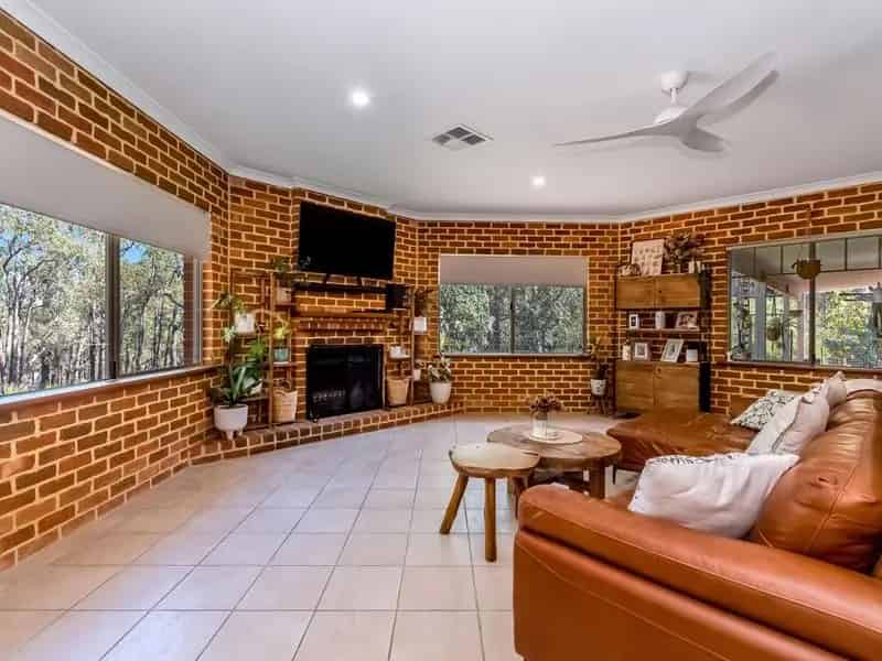 House For Sale , Shire of Mundaring, Western Australia