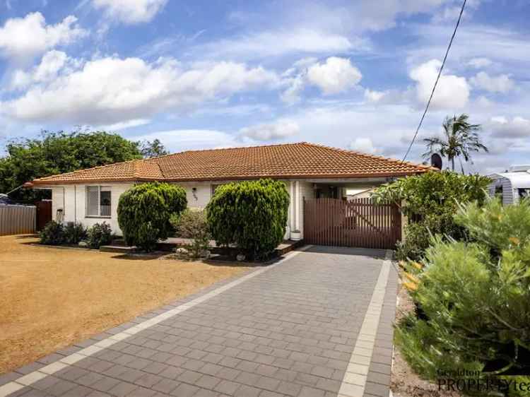 House For Sale in Geraldton, Western Australia