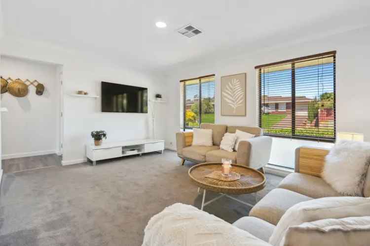 Stylish Family Home in Aberfoyle Park