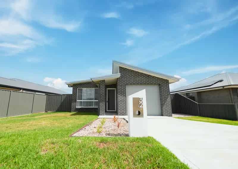 Ray White Real Estate Parkes
