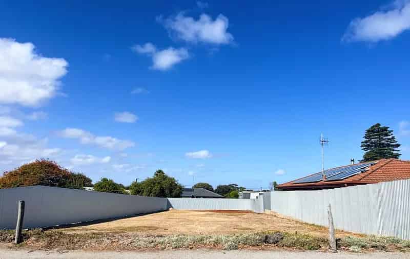 A Rare Gem In Port Elliot