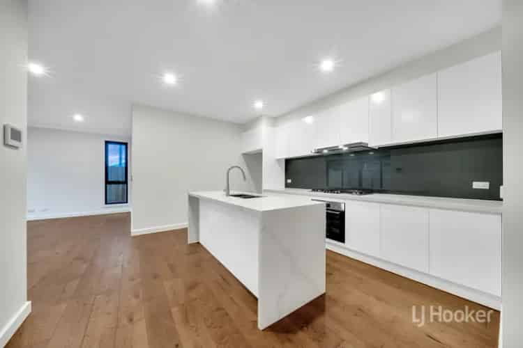 House For Rent , 125, Waverley Road, Melbourne, Victoria