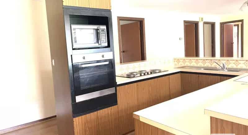 House For Rent , 10-11, Camellia Court, Wodonga, Victoria