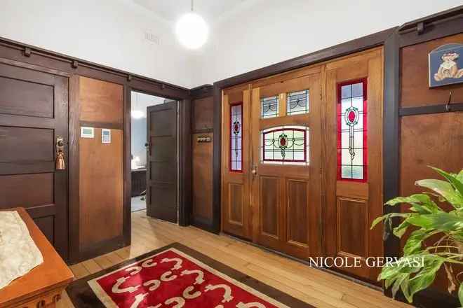 House For Sale , 16, Mountain Street, Melbourne, Victoria