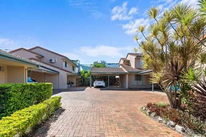 House For Rent , 319, St Vincents Road, City of Brisbane, Queensland