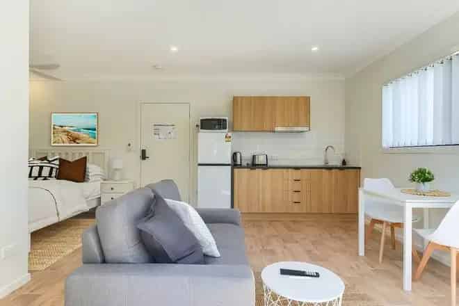 Apartment For Rent , 44, Malabar Street, City of Brisbane, Queensland
