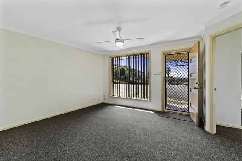 Real Estate For Lease - 51 Harthouse Road - Ambarvale , NSW