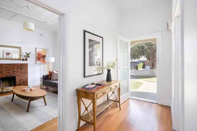 House For Sale , 6, Kitchener Grove, Melbourne, Victoria