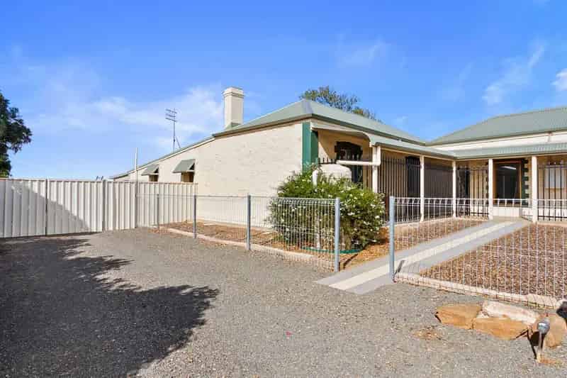 Rural property For Sale , 17, Main Street, Cobram, Victoria