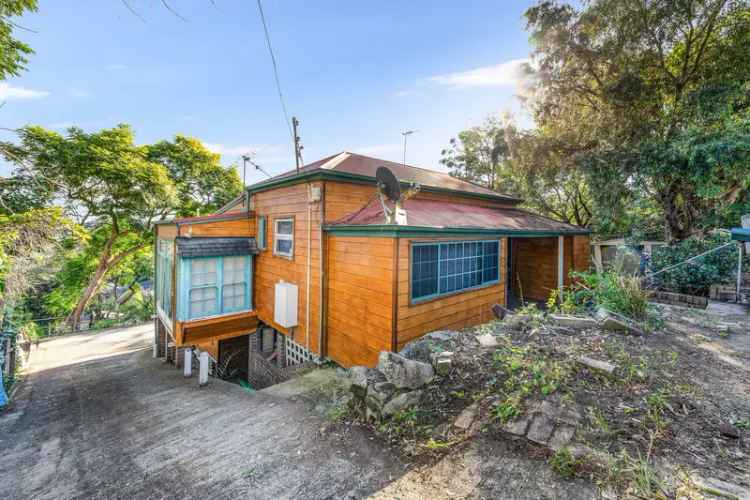 House For Sale in 200, Marsden Road, Sydney, New South Wales