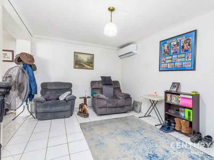 House For Sale in City of Swan, Western Australia