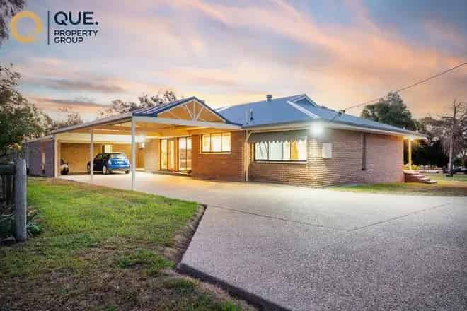 Rural property For Sale , Table Top, New South Wales