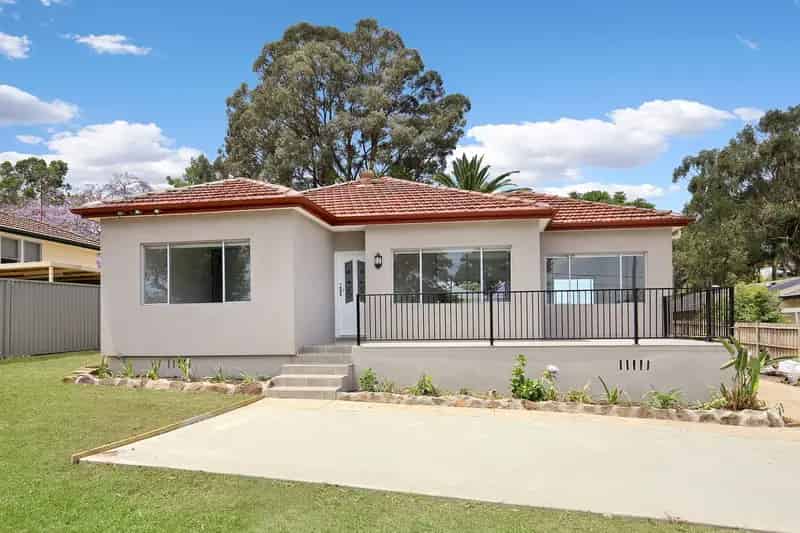 Real Estate For Lease - 66 Coronation Road - Baulkham Hills , NSW