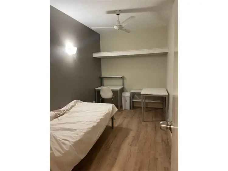 2 Bedroom Adelaide Apartment near Universities