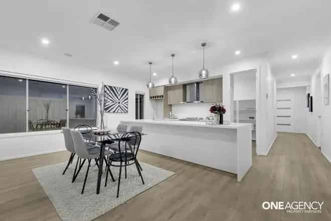House For Sale , 24, Derwent Street, Lara, Victoria