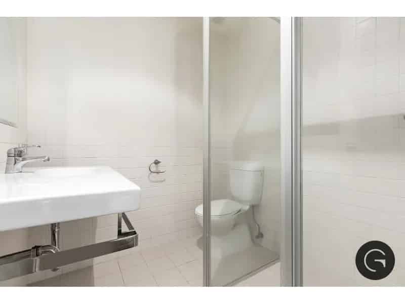 Spacious Light Filled One Bedroom Apartment