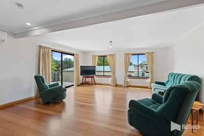 House For Sale , Devonport, Tasmania
