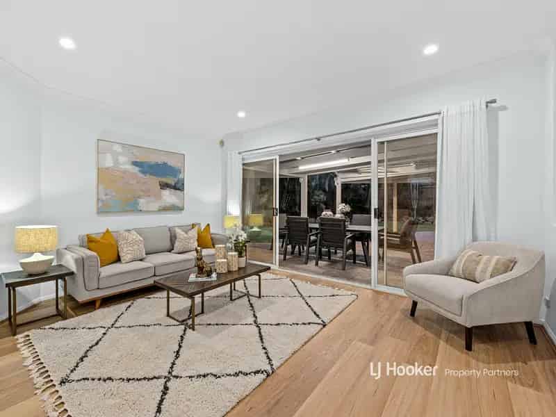 House For Sale , 28, Bellflower Place, City of Brisbane, Queensland