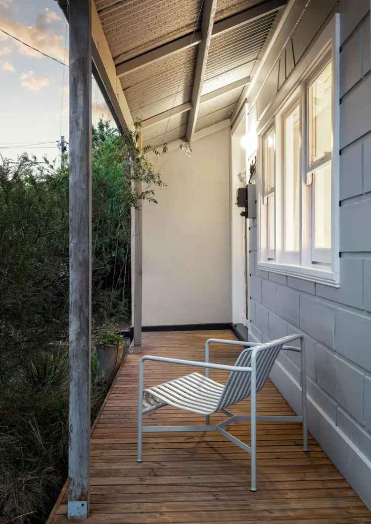 House For Sale in Melbourne, Victoria