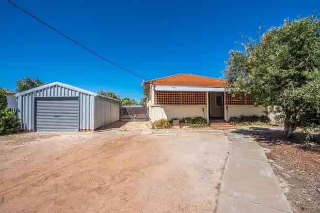 House For Sale , Geraldton, Western Australia