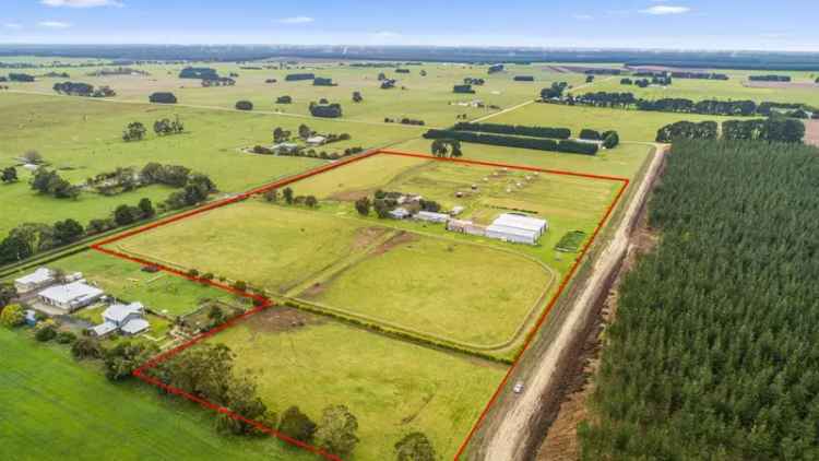 Rural property for sale with horse facilities in Mount Gambier