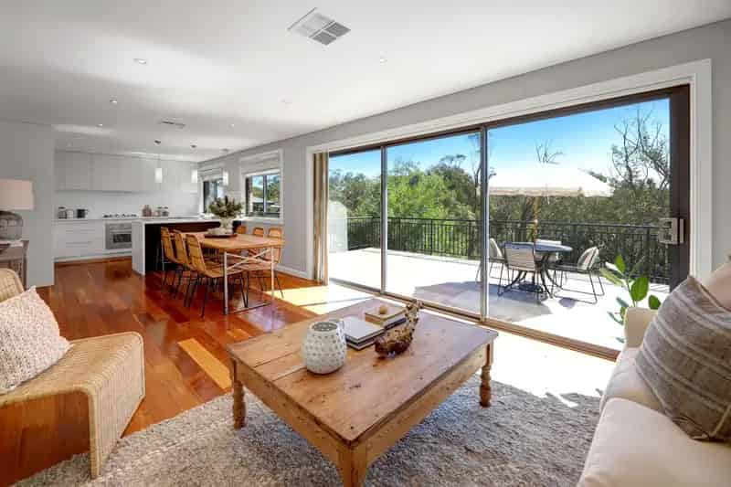 9 Sunridge Avenue, Hazelbrook NSW 2779 - House For Sale