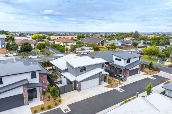 House For Sale in 169, Steele Street, Devonport, Tasmania