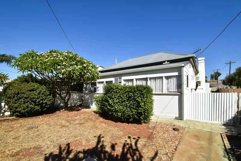 104 Williams Street, Broken Hill NSW 2880 - House For Sale