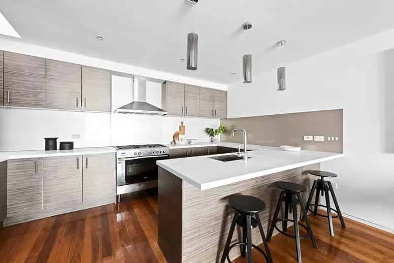 House For Rent , 1A, High Street, Melbourne, Victoria