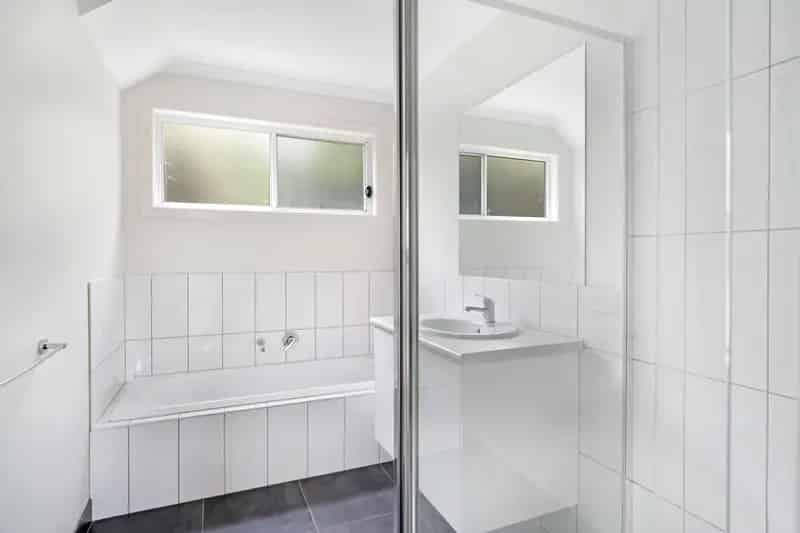 Beautiful 2 Storey Home in Cowes