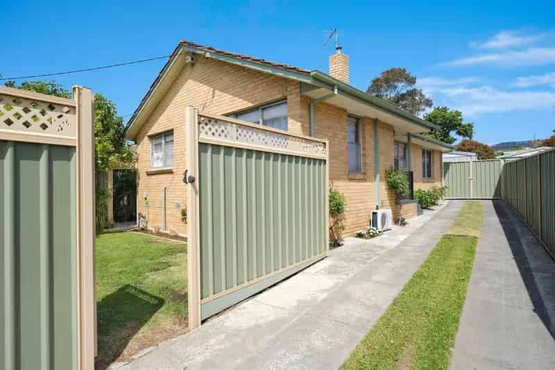 House For Rent , 27, North Road, Melbourne, Victoria