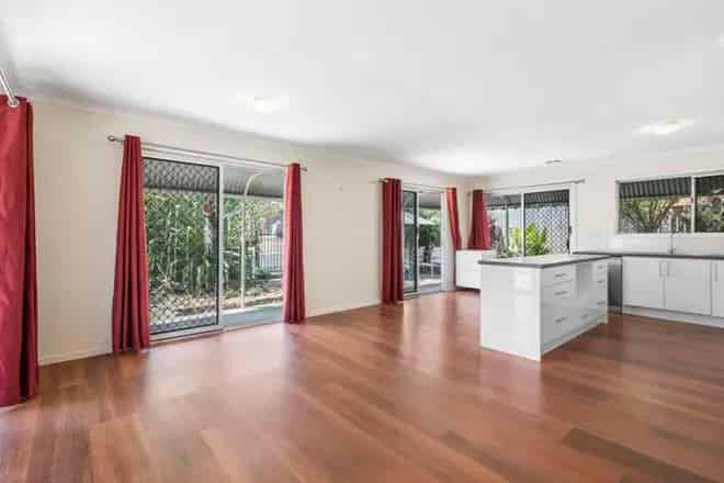 House For Rent , 18, Banks Crescent, City of Brisbane, Queensland