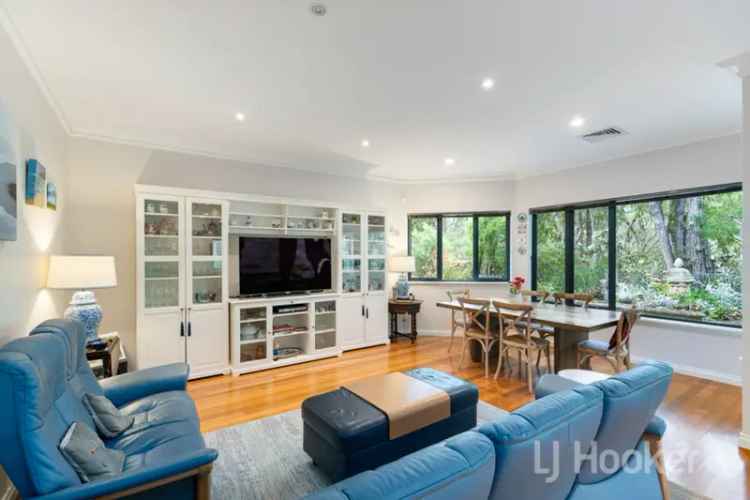 House For Sale in Dunsborough, Western Australia