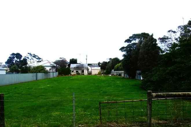 Apollo Bay 5 Unit Development Land - Prime Location