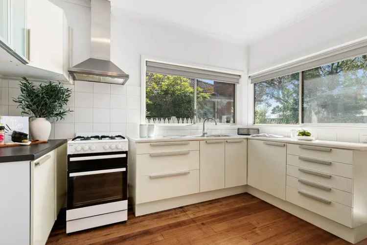 House For Sale in Melbourne, Victoria