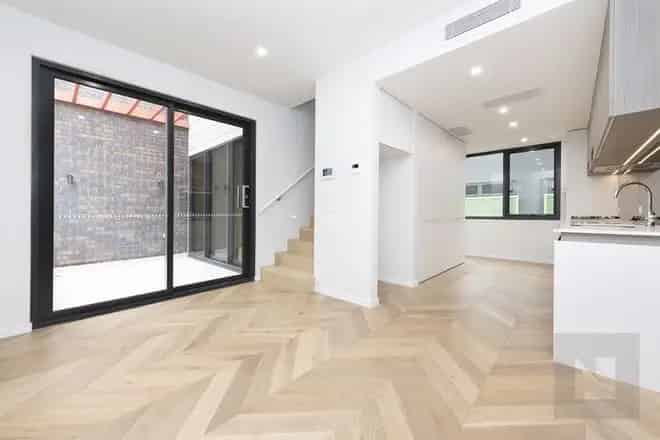 House For Rent , 16, Waterline Place, Melbourne, Victoria