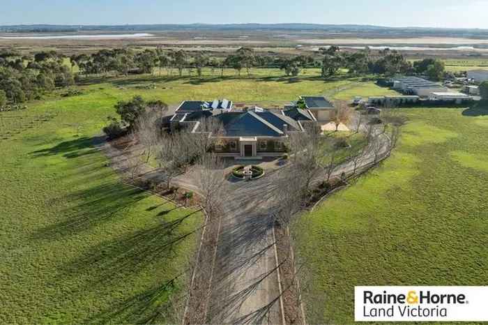 Land For Sale in Leopold, Victoria