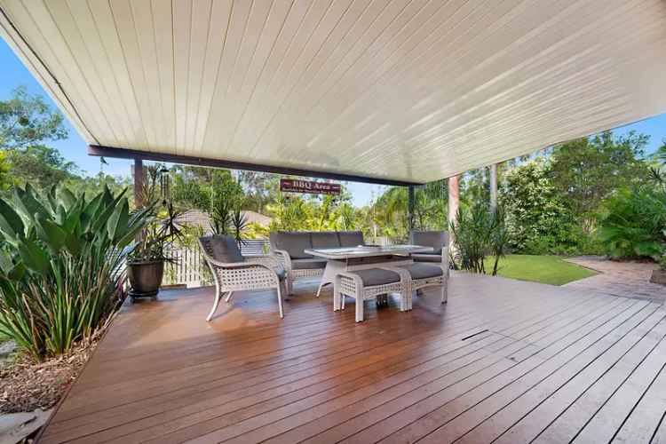 Buy Acreage Home in Karana Downs with Private Entertaining Areas