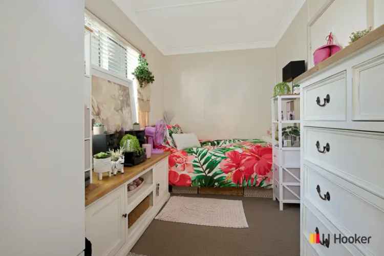 2 Bed R3 Zoned Home near Batemans Bay Foreshore