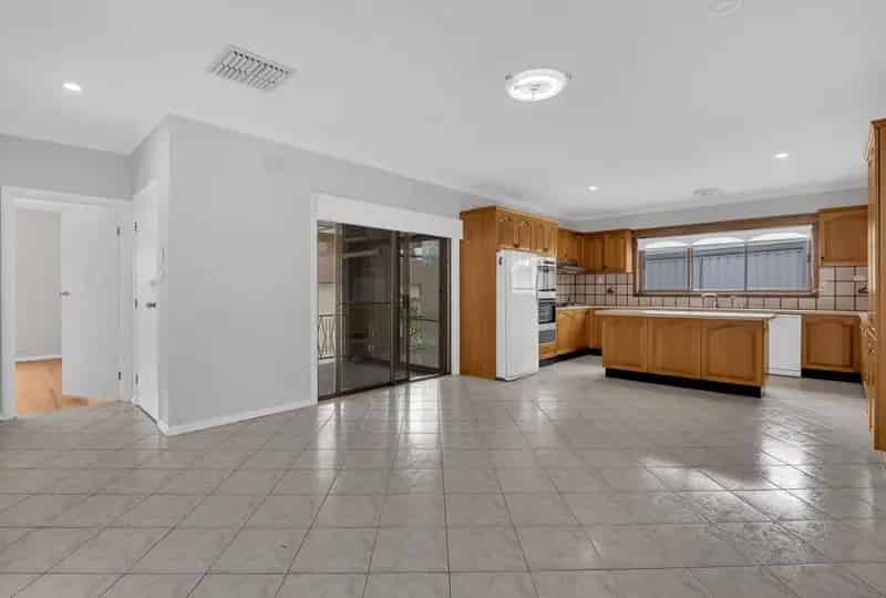 3 rooms house of 276 m² in Melbourne