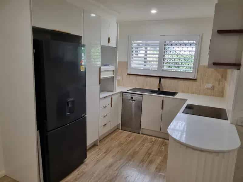 2/1 Rock Street, Scarborough QLD 4020 - Unit For Lease