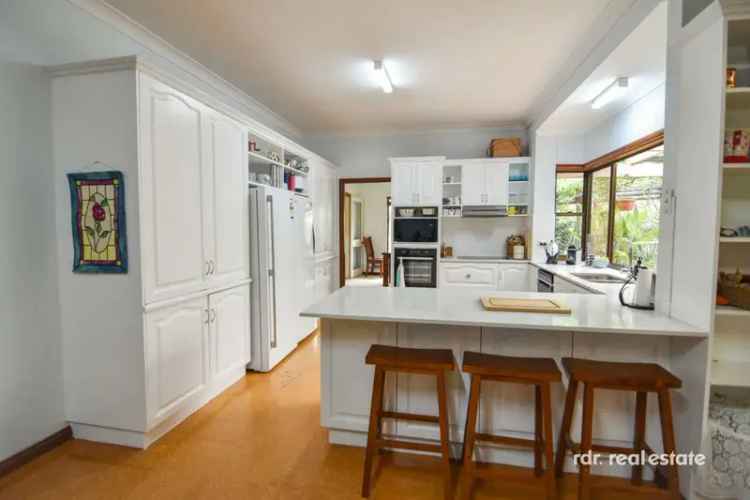 Buy Rural Property 372 Swanbrook Road with 5 Bedrooms and Granny Flat